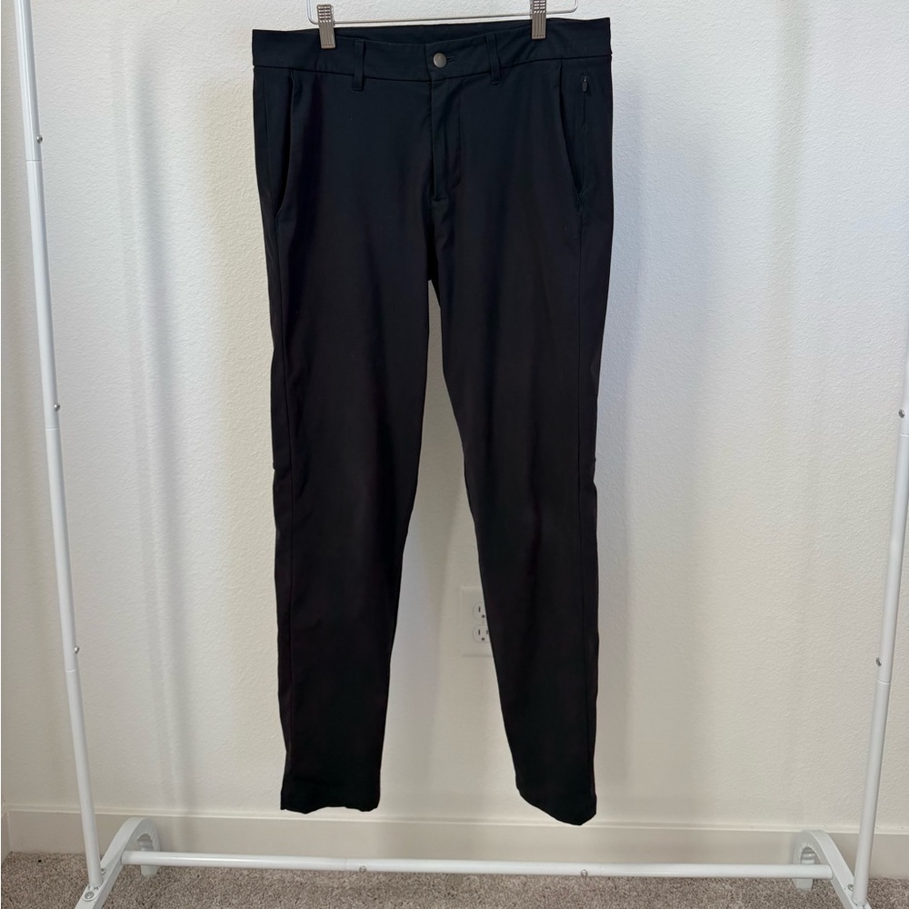Lululemon Commission Slim Navy